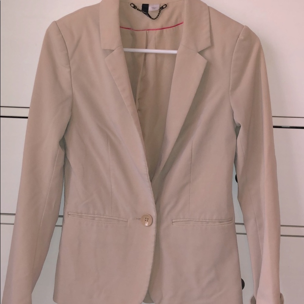 H&M tan blazer size 4
